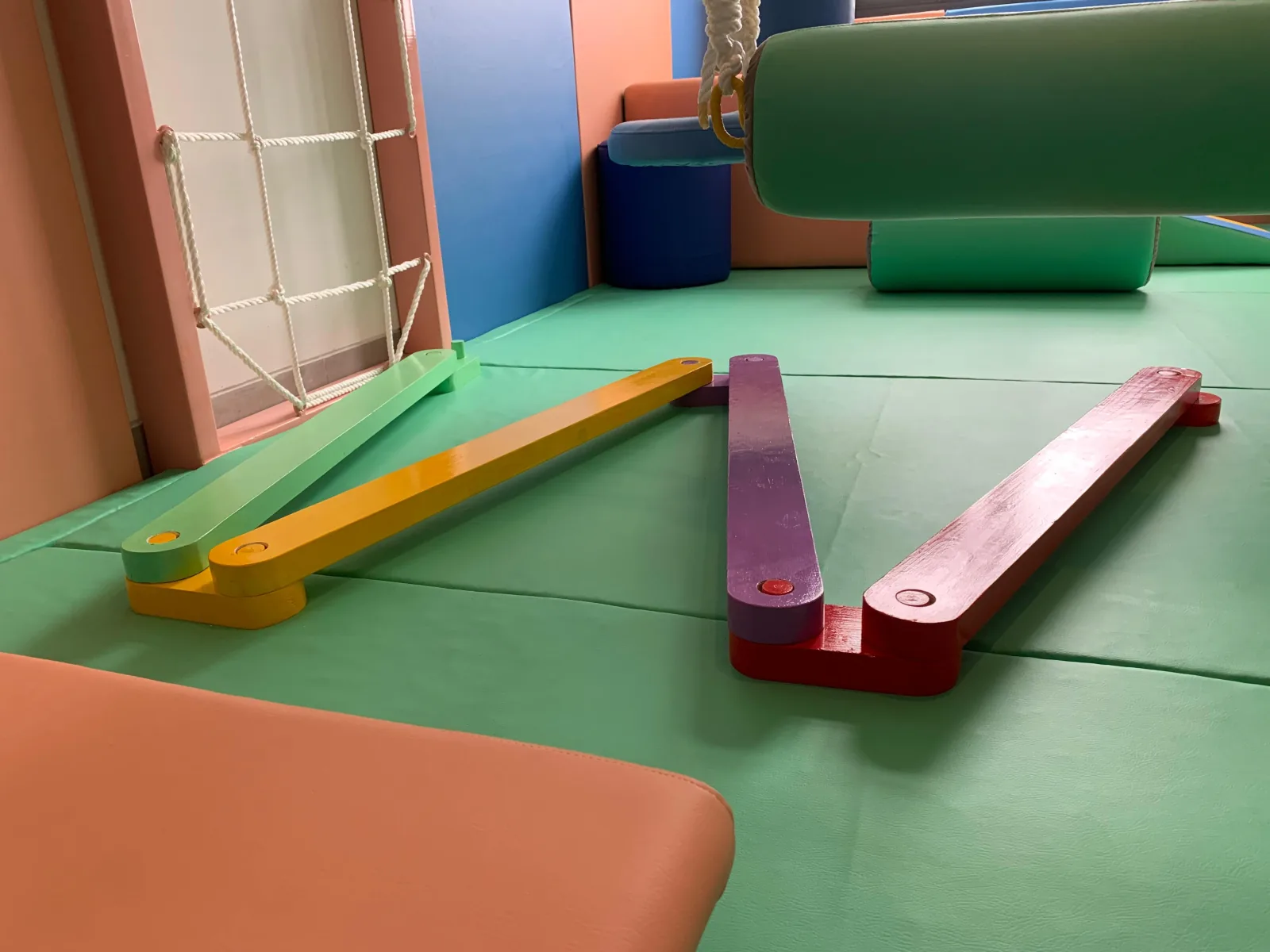 Set papan titian kayu Swaratumbuh berwarna